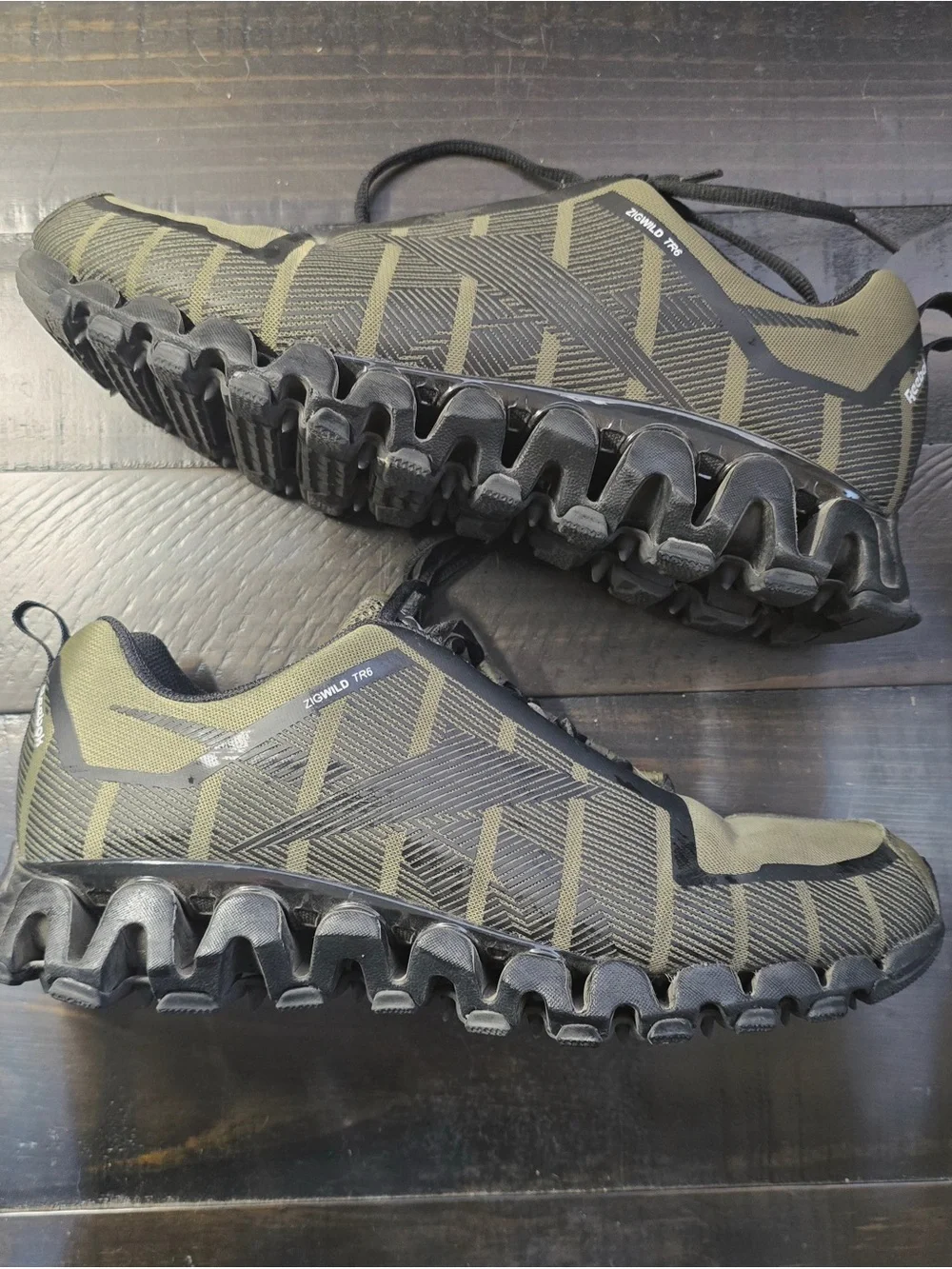 Reebok Olive Green and Black Men’s Athletic Lace-Up Sneakers